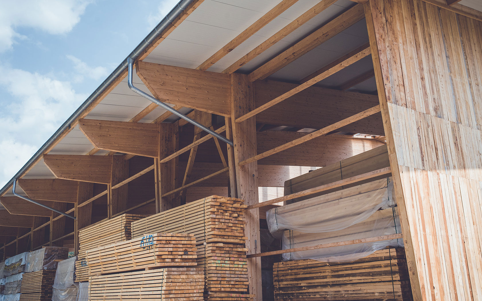 Holzbau Kruger – Referenzen - Fahrzeughalle Lorch